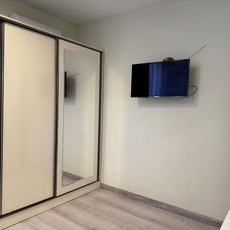 Stay Inn Apartments At Buzand 13 Street Єреван Екстер'єр фото