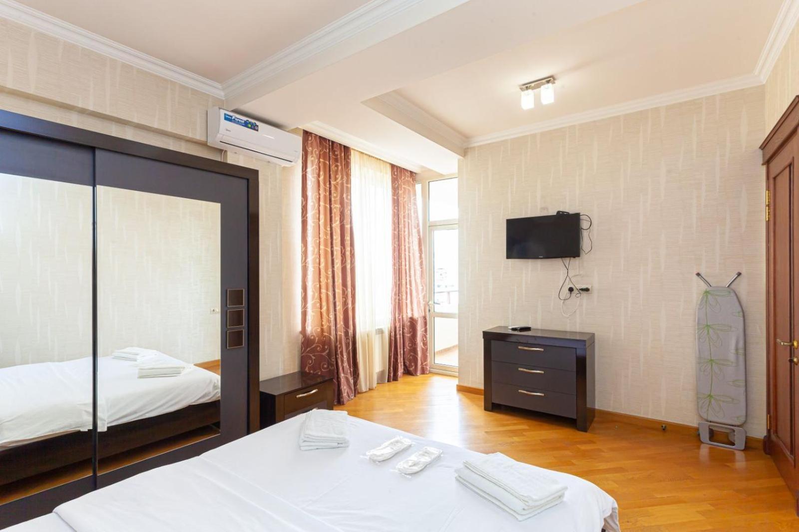 Stay Inn Apartments At Buzand 13 Street Єреван Екстер'єр фото